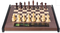 Katalog 2016 Šachový počítač Revelation II s figurami Royal