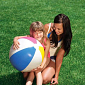Nafukovací plážový míč barevný 61cm INTEX 59030 - vícebarevná