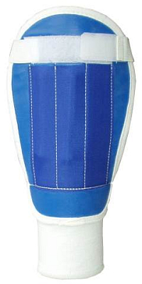 ACRA F844 Fotbalové chrániče - vel. S, bez potisku - M