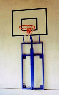 Katalog 2016 Výsuvný stojan na basketbal - uchycení na zeď